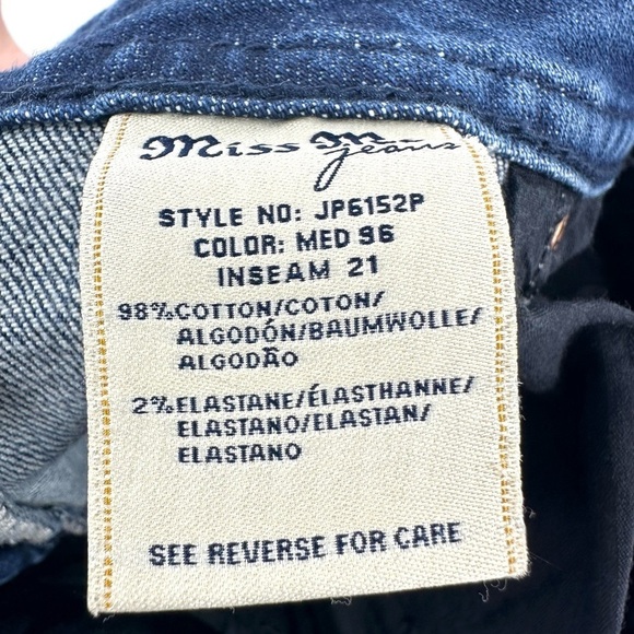 Miss Me Womens Cuffed Capri Jeans Size 29 Flap Pocket Bling Rhinestone Cropped - Picture 9 of 14